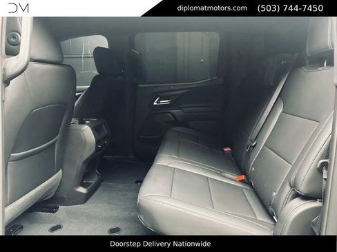 Used 2026 Chevrolet Silverado EV LT AWD/4WD image 24