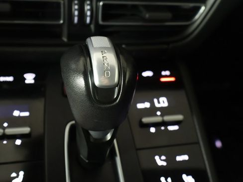 Used 2023 Porsche Macan AWD/4WD image 49
