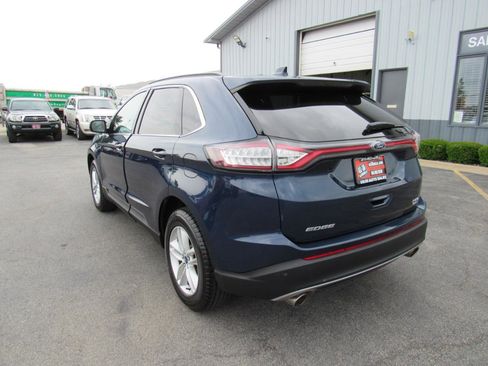 Used 2017 Ford Edge SEL w/ Equipment Group 201A AWD/4WD image 4