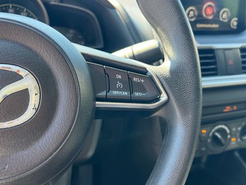 Used 2017 MAZDA MAZDA3 Sport FWD image 22