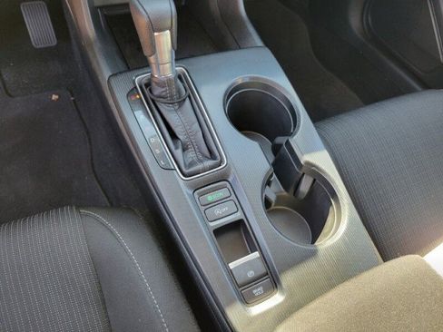 Used 2023 Honda Civic LX image 13