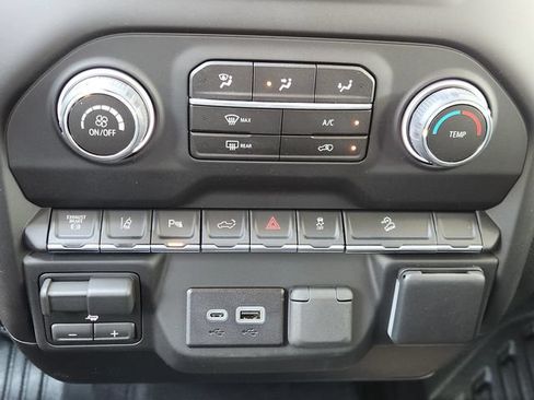 New 2026 Chevrolet Silverado 3500 W/T w/ WT/CX Safety Package AWD/4WD image 21
