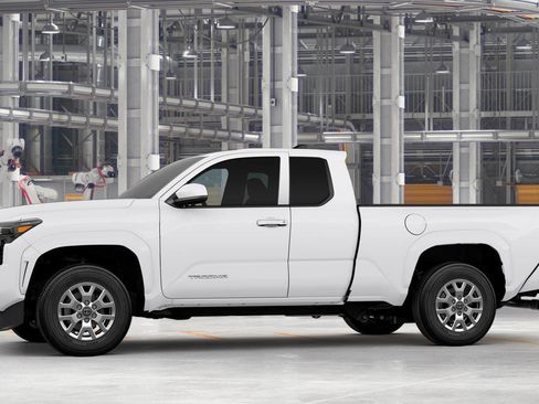 New 2026 Toyota Tacoma SR5 image 3