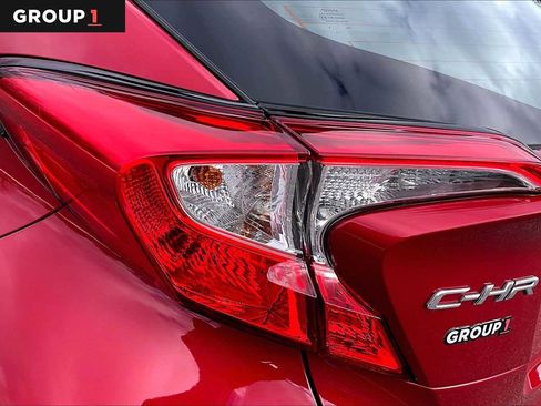 Certified 2020 Toyota C-HR LE image 26