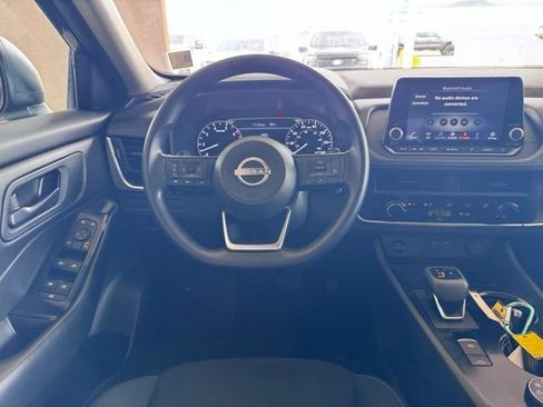 Used 2024 Nissan Rogue S AWD/4WD image 13
