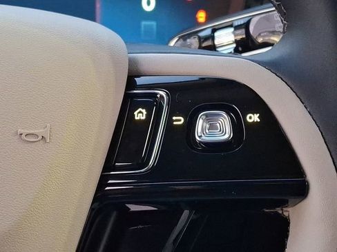 New 2026 Lincoln Corsair Premiere image 17