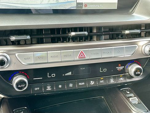 Used 2024 Kia Telluride S w/ S Sunroof Package image 16