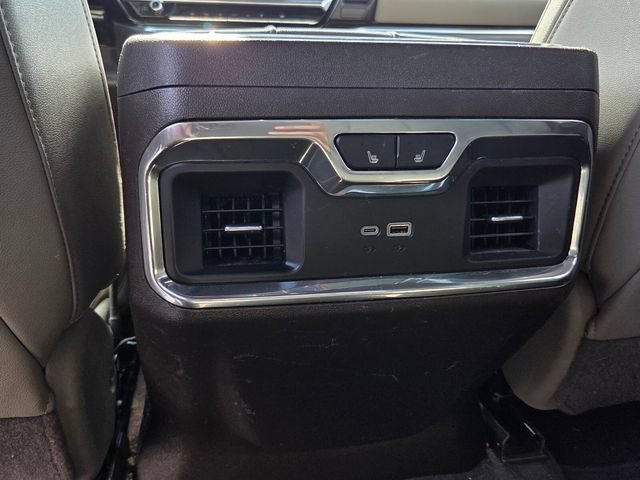 Used 2024 GMC Sierra 1500 SLT w/ SLT Premium Plus Package AWD/4WD image 12