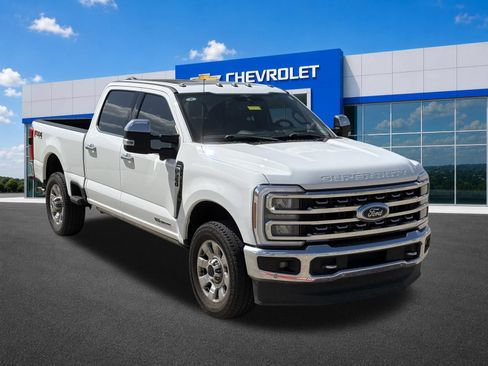 Used 2023 Ford F350 Lariat w/ Lariat Ultimate Package AWD/4WD image 11