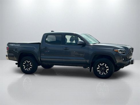 Used 2023 Toyota Tacoma TRD Off-Road w/ Black Out Package (TMS) image 4