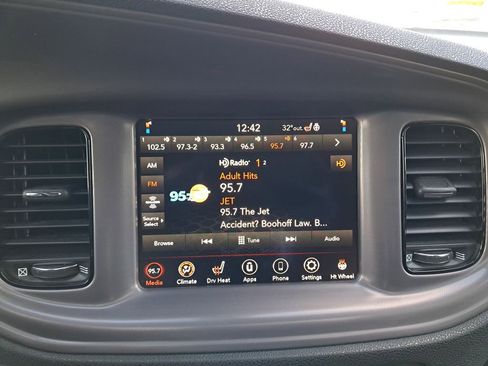 Used 2023 Dodge Charger SXT w/ Blacktop Package image 24