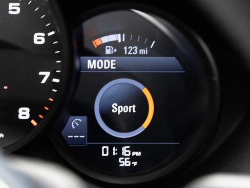 Used 2025 Porsche 718 Cayman image 69