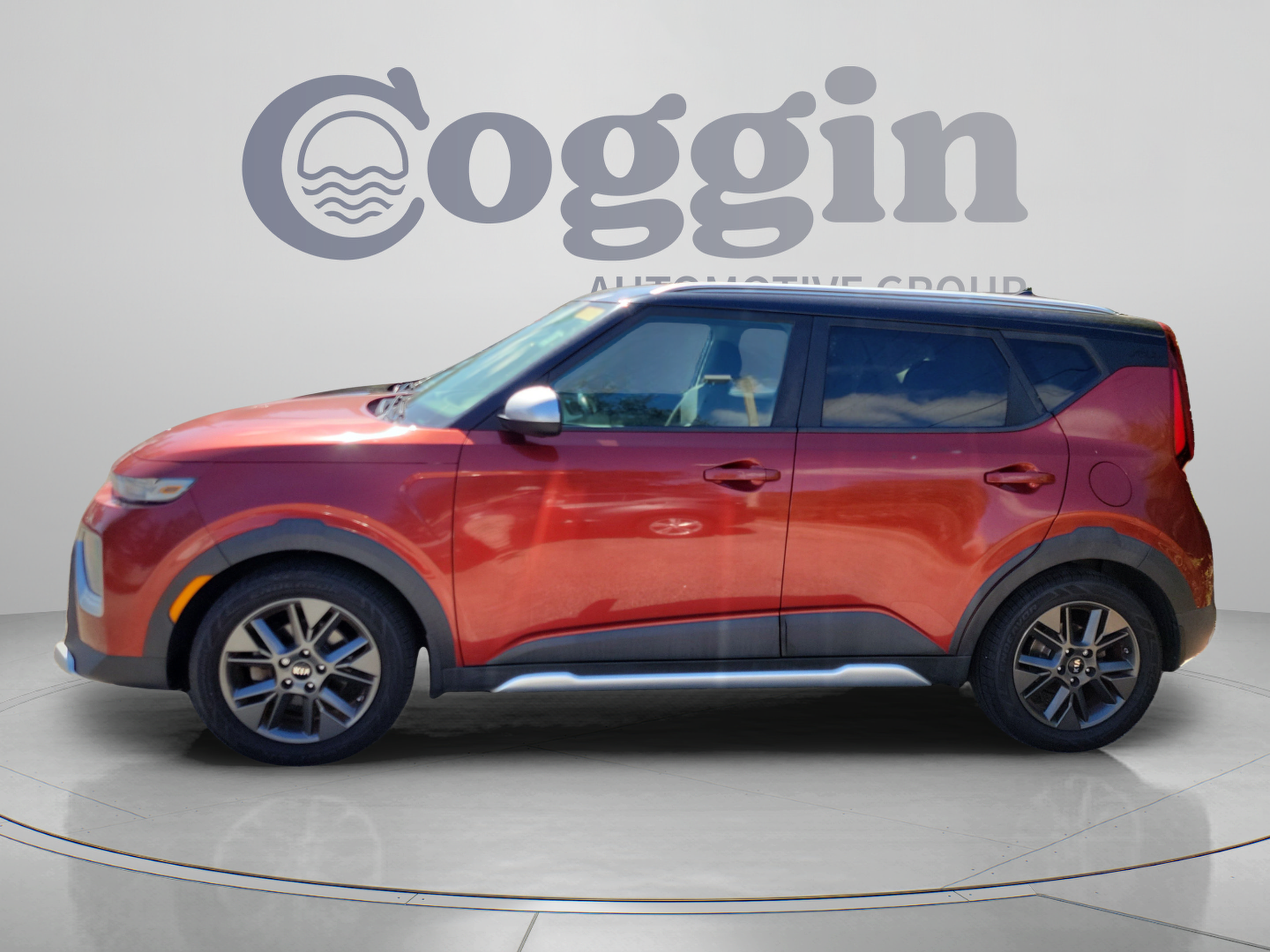 Used 2021 Kia Soul X-Line FWD image 3