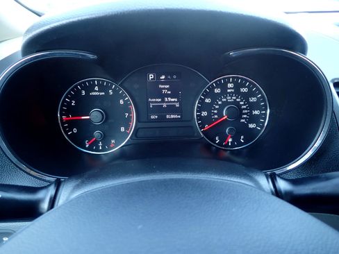 Used 2017 Kia Forte LX w/ LX Popular Package image 16