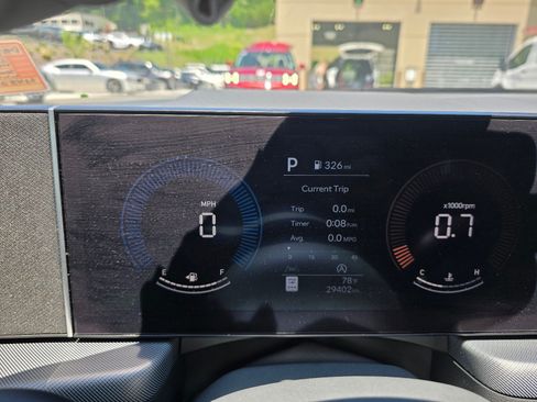Used 2025 Hyundai Sonata SE FWD image 17