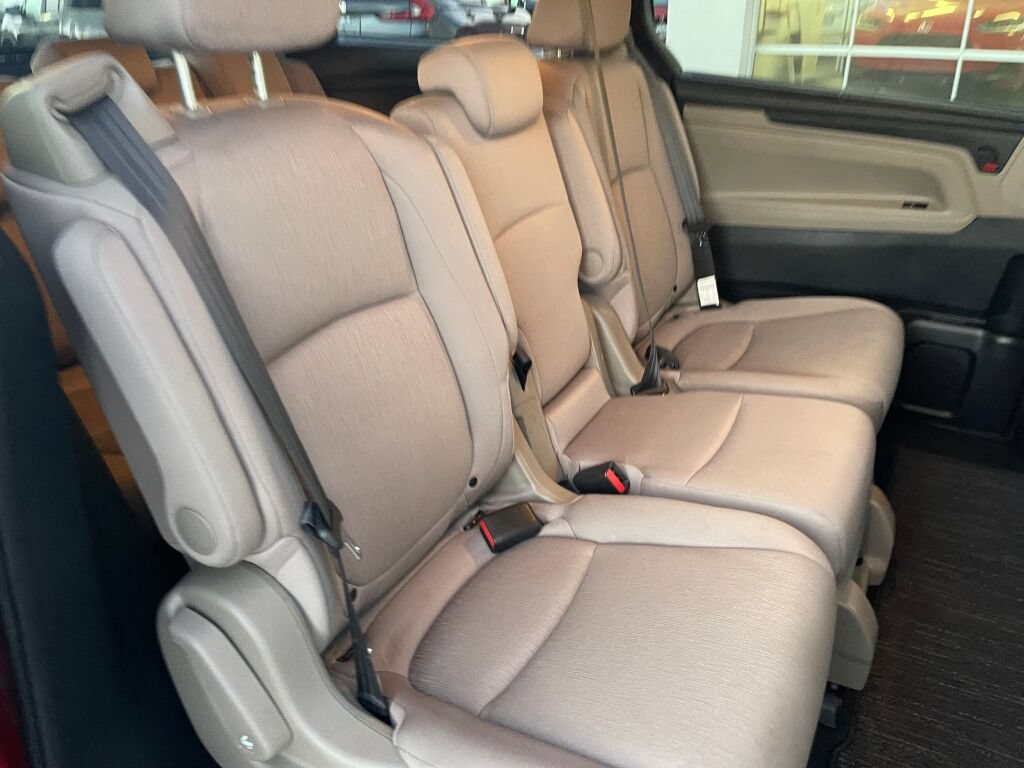 Certified 2024 Honda Odyssey EX image 29