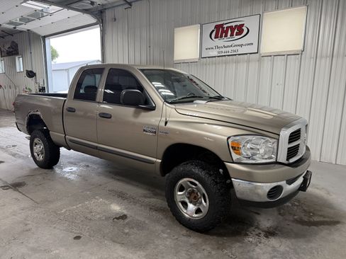 Used 2007 Dodge Ram 2500 Truck SLT AWD/4WD image 1