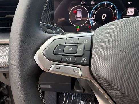New 2026 Volkswagen Tiguan S FWD image 18