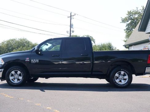 Used 2021 RAM 1500 Classic SLT AWD/4WD image 2