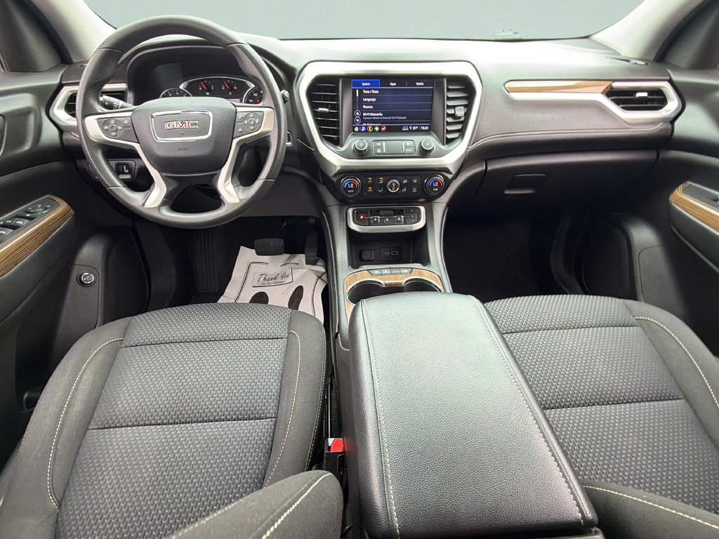 Used 2022 GMC Acadia SLE w/ Driver Convenience Package FWD image 17