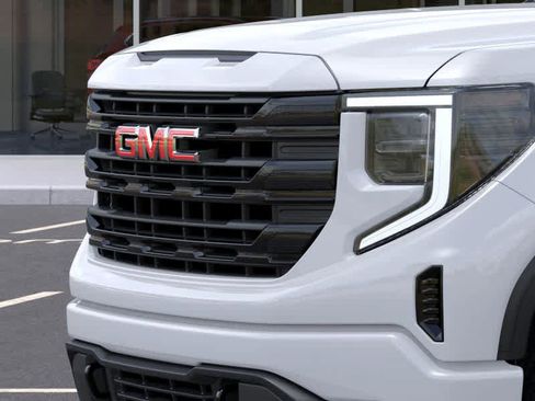 New 2026 GMC Sierra 1500 Elevation image 13