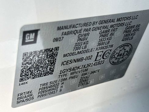 Used 2018 Cadillac Escalade Platinum image 29