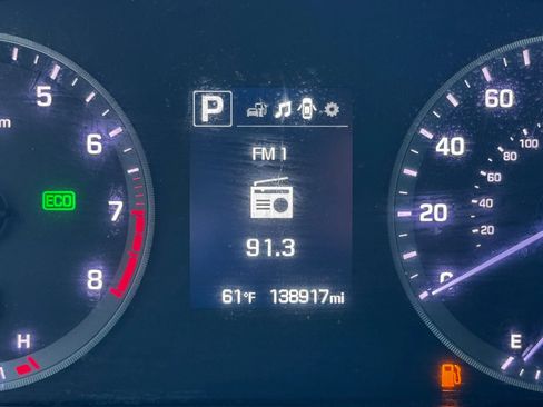 Used 2015 Hyundai Sonata SE w/ Option Group 09 FWD image 19
