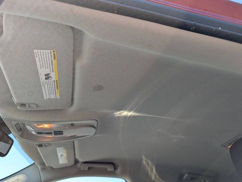 Used 2011 Chevrolet Equinox LT w/ Driver Convenience Package FWD image 25