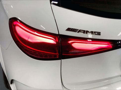 Used 2025 Mercedes-Benz GLC 43 AMG AMG GLC 43 image 27