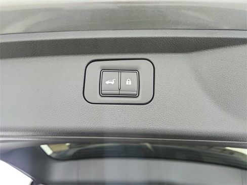 New 2025 Nissan Armada Platinum Reserve image 46