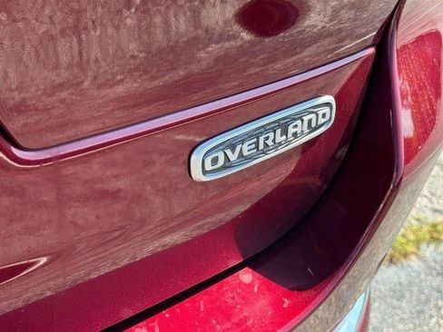 New 2025 Jeep Grand Cherokee L Overland w/ Advanced Protech Group III AWD/4WD image 9