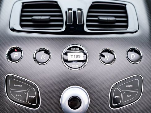 Used 2016 Aston Martin DB9 GT image 91