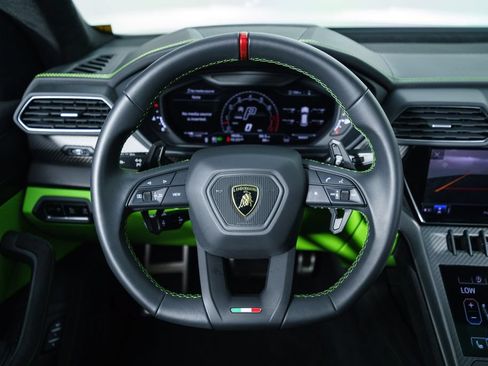 Used 2024 Lamborghini Urus S AWD/4WD image 29