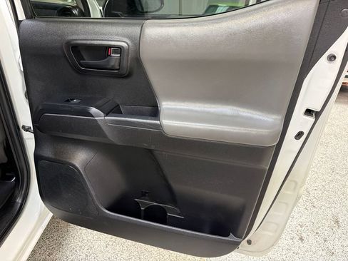 Used 2023 Toyota Tacoma SR w/ SR Convenience Package RWD image 41