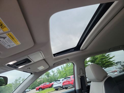 New 2026 Honda CR-V EX image 21