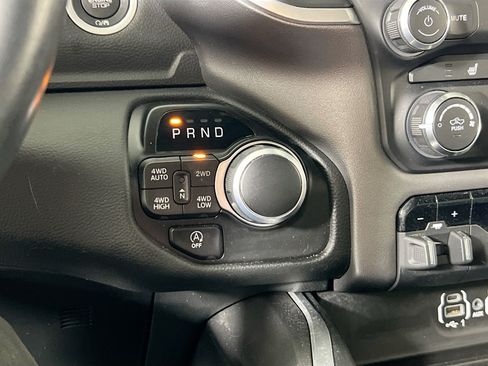 Used 2023 RAM 1500 Big Horn AWD/4WD image 16