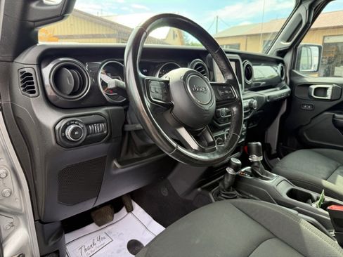 Used 2020 Jeep Wrangler Unlimited Sport AWD/4WD image 17