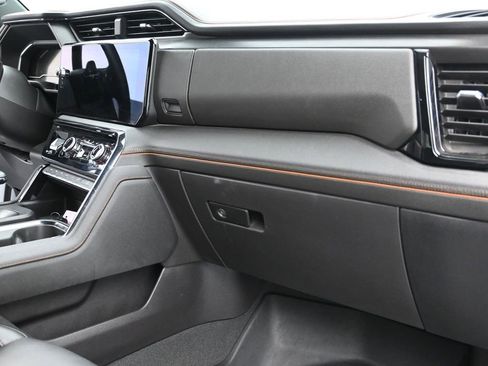 Certified 2024 GMC Sierra 1500 AT4 w/ Technology Package image 34