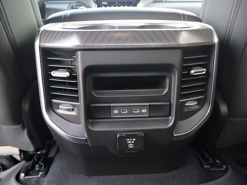 New 2026 RAM 1500 Big Horn AWD/4WD image 25