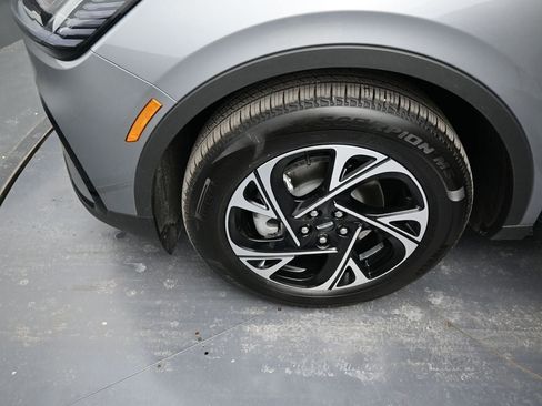 New 2025 Lincoln Nautilus Premier w/ Equipment Group 102A image 40