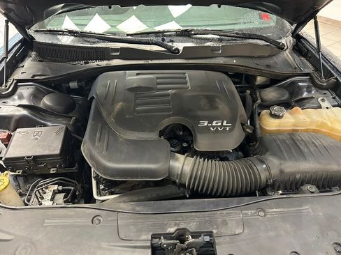 Used 2017 Dodge Charger SXT image 26