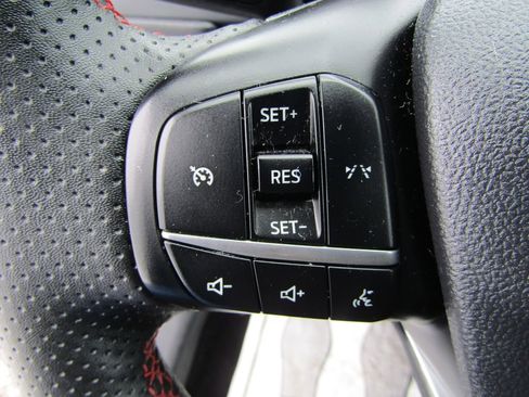 Used 2025 Ford Escape ST-Line Select AWD/4WD image 22