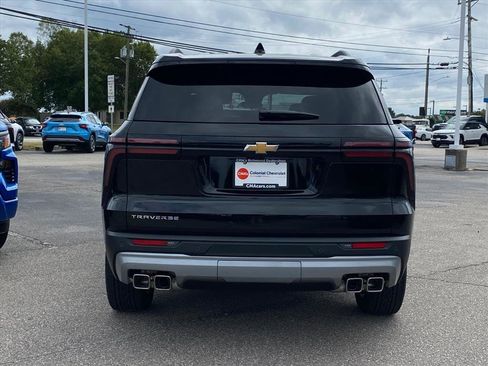 New 2026 Chevrolet Traverse LT w/ Sun and Wheel Package image 4