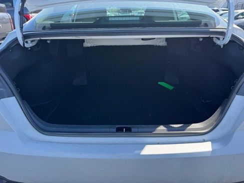 Certified 2025 Toyota Camry SE FWD image 5