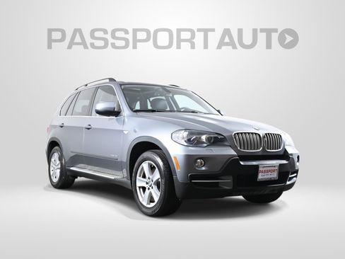 Used 2009 BMW X5 xDrive48i AWD/4WD image 3
