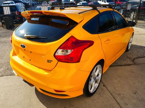 Used 2014 Ford Focus ST image 7