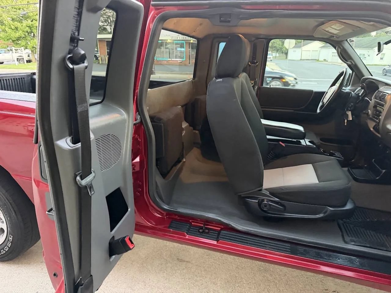 Used 2010 Ford Ranger XLT RWD image 27