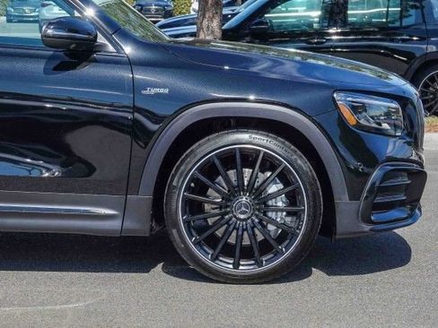 New 2026 Mercedes-Benz GLB 35 AMG 4MATIC image 9