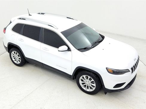 Used 2019 Jeep Cherokee Latitude w/ Popular Appearance Group image 38