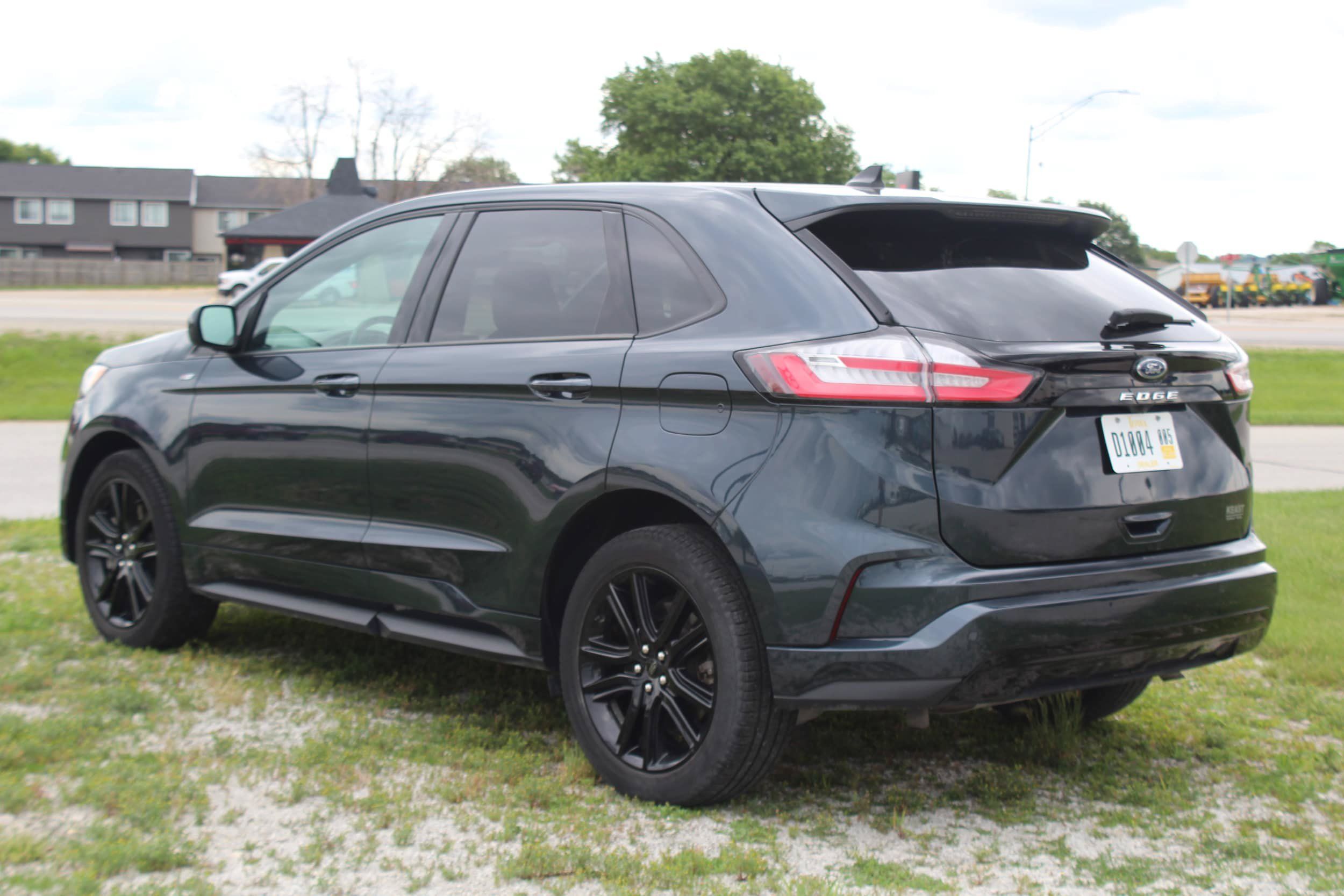 Used 2024 Ford Edge ST-Line AWD/4WD image 7